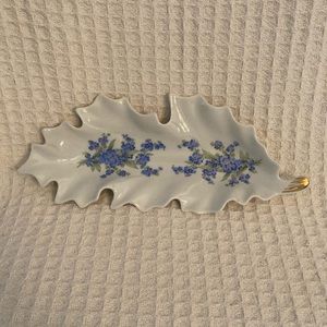 Vintage Old Nuremberg Bavaria Germany Leaf Dish